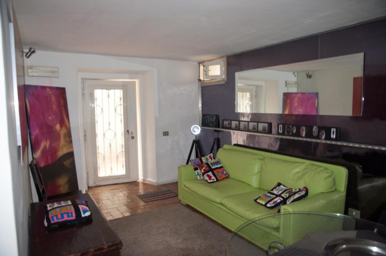 Residenza Le Rose D'arte Appartement Naples